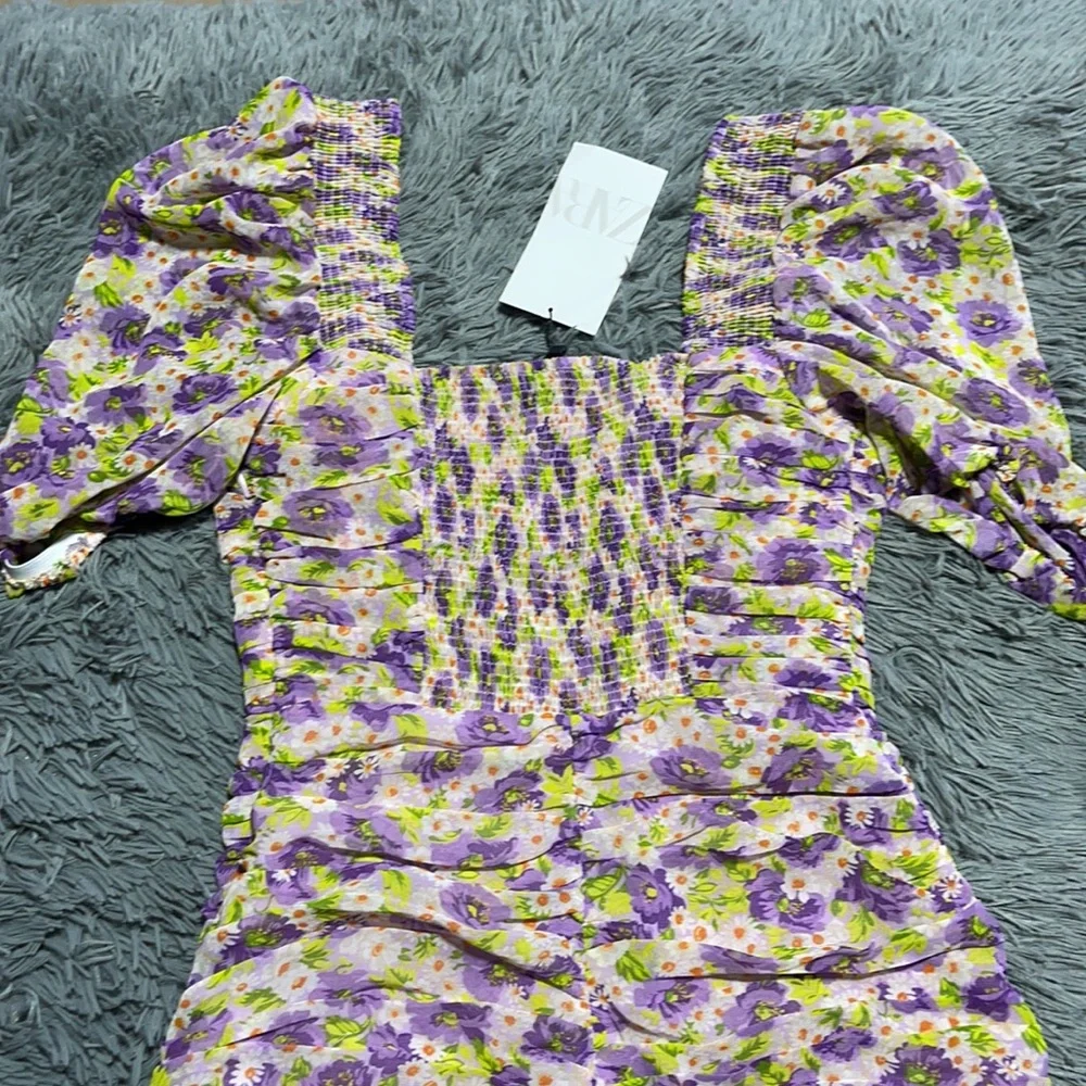 🥰🥰ZARA Floral Ruched Puff Sleeves Mini Dress🥰🥰 - Picture 9 of 16